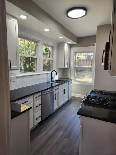 3635 Erie Ave, Cincinnati OH  45208-1927 exterior