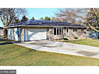 1542 Aldrich Ct, Faribault, MN 55021-7038