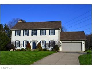 8899 Eaton Rd, Macedonia, OH 44056-1518