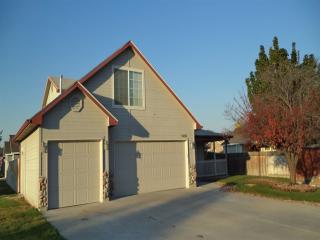 1439 Crenshaw St, Mora ID  83634-3147 exterior