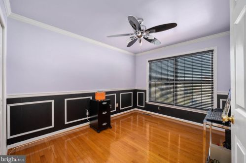 15581 Andover Heights Dr, Woodbridge VA  22193-1071 exterior