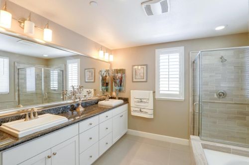 6295 Church St, Gilroy CA  95020-6412 exterior