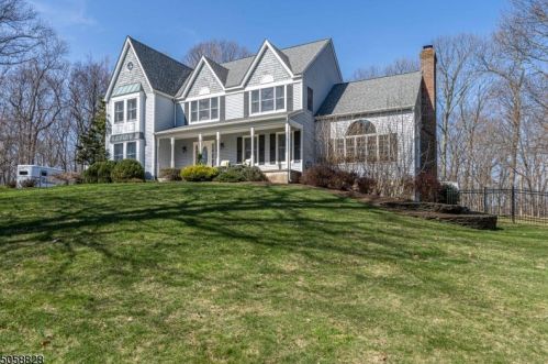 765 Backhus Estate Rd, Glen Gardner, NJ 08826-2203