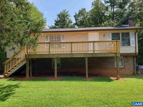 5 Timberlake Ter, Bybee, VA 22963-3365