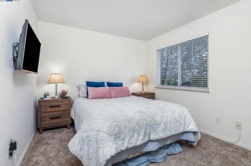 1920 Whitetail Ln, San Ramon CA  94583-2663 exterior