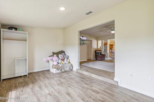 1107 1st Ave, Titusville FL  32780-4169 exterior