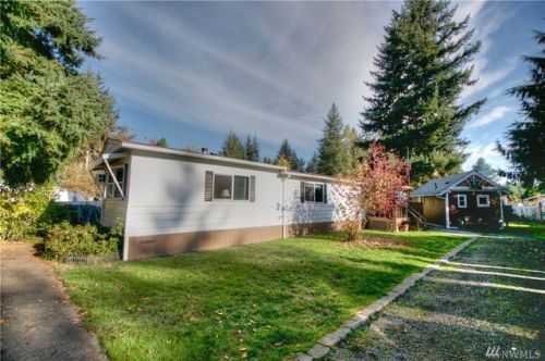 9130 Almond Ct, Yelm WA  98597-9469 exterior