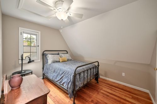 2424 82, Milwaukee WI 53213-1019 exterior