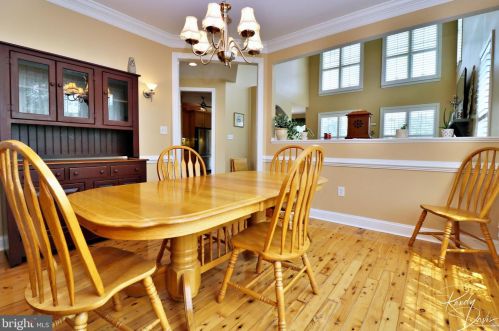 320 Stephen Ct, Charles Town WV  25414-4126 exterior