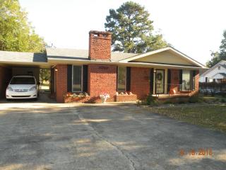 1050 Main St, Atwood, TN 38220-2818