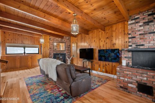 700 Cypress St, Santa Maria CA  93454-5222 exterior