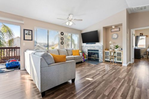 820 Moray Ct, Grayson CA  exterior