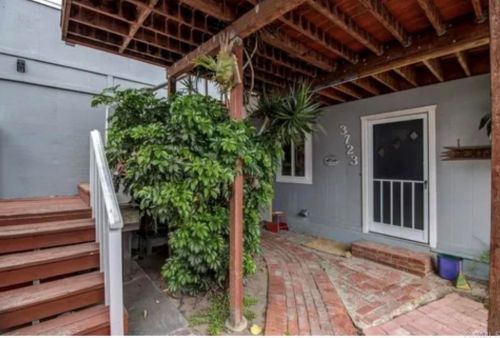 3721 Riviera Dr, San Diego CA 92109-6647 exterior