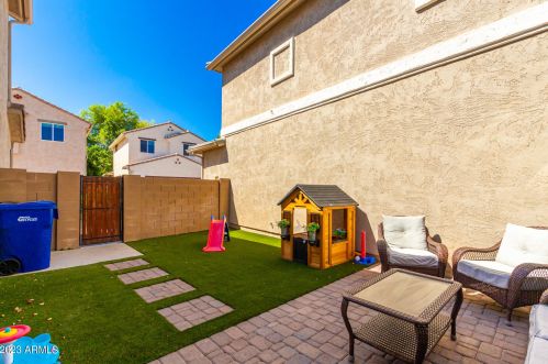 1743 Chatsworth, Mesa AZ 85212-2374 exterior