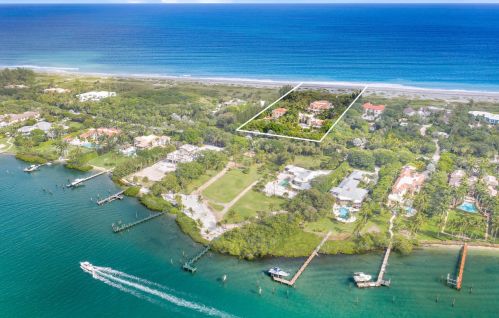 511 Beach Rd, Hobe Sound, FL 33455-2806