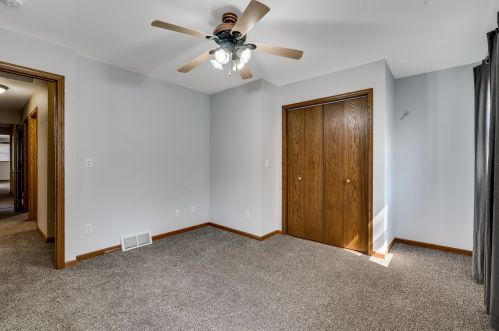 1733 La Fond Ave, La Crosse WI  54603-1475 exterior