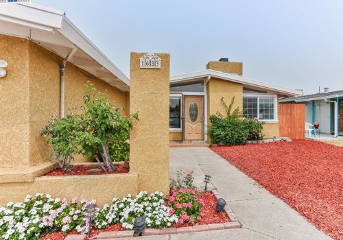 1683 Trowville Ln, Hayward CA  94545-4332 exterior