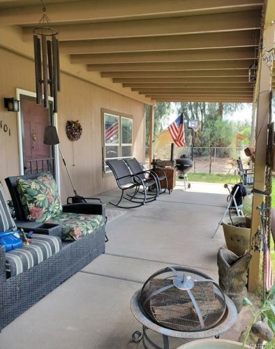 2101 Warwick Rd, Mohave Valley, AZ 86440-9412