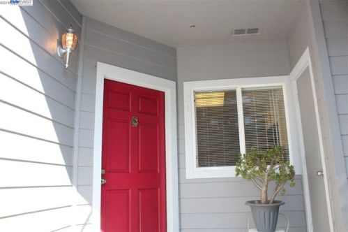216 Anderly Ct, Hayward, CA 94541-2474