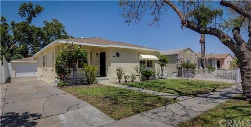 3907 Virginia St, Lynwood, CA 90262-4452