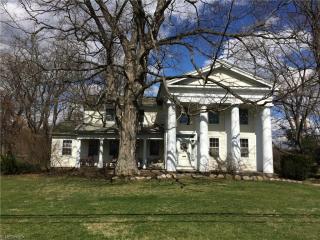 4273 Greenwich Rd, Barb, OH 44203-5435