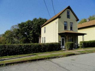 1440 Grant St, Rankin, PA 15104-2948