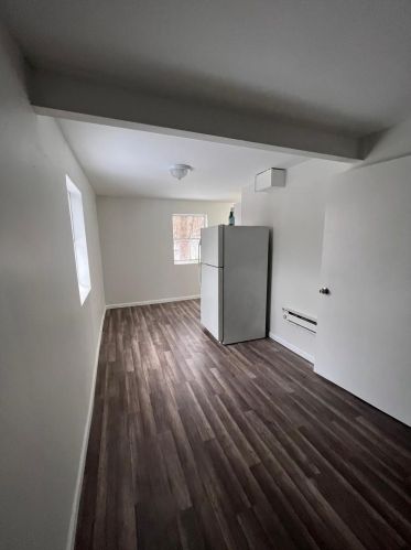 1650 Baltimore Ave, Cincinnati, OH 45225-2057