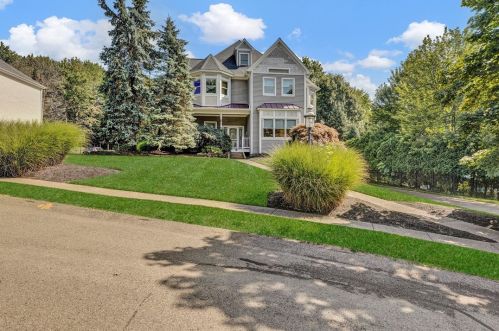 120 Summerlawn Dr, Sewickley, PA 15143-8722