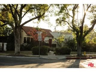 2030 Kenneth Rd, Glendale, CA 91201-1163
