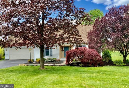 537 Mininger Rd, Souderton, PA 18964-2221