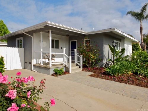 2745 Nipomo Ave, Long Beach, CA 90815-1543
