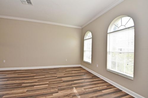 15600 Montesino Dr, Orlando, FL 32828-6739