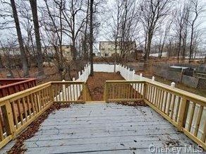 8 Sandburg Ct, Middletown NY  10941-1813 exterior
