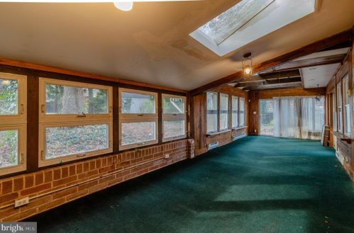 5 April Ln, Wilmington DE  19810-4122 exterior