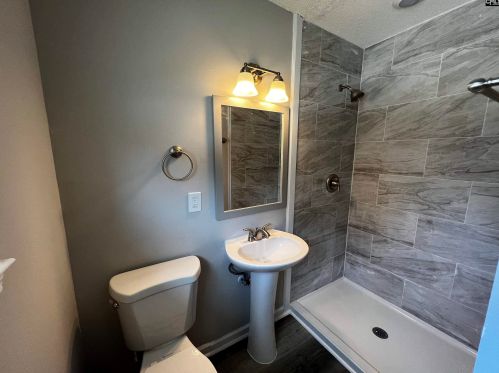 1408 Lafayette Ave, Cayce-West Columbia SC 29033-2606 exterior