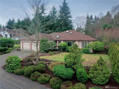 12623 Plateau Cir, Silverdale, WA 98383-8006