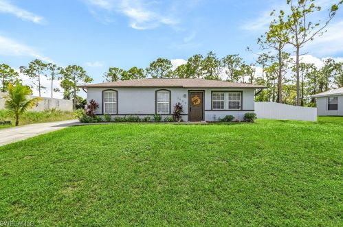 2609 Owen Ave, Lehigh Acres, FL 33973-6648