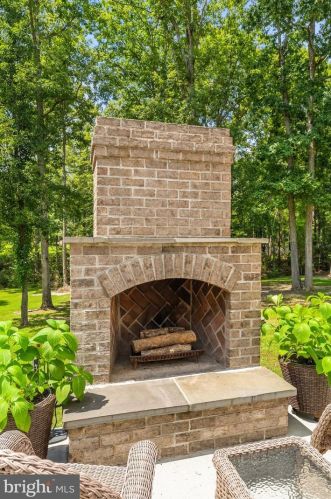 8705 Boulevard Of The Generals, Spotsylvania VA 22553-3809 exterior