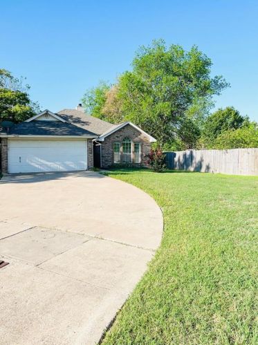 3600 Crosswicks Ct, Fort Worth, TX 76137-1333