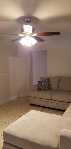 6801 21st St, Hollywood FL  33023-2711 exterior