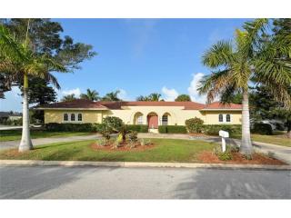 440 Bird Key Dr, Sarasota, FL 34236-1806