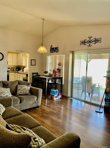 14300 Gateside Ct, Victorville, CA 92394-6917