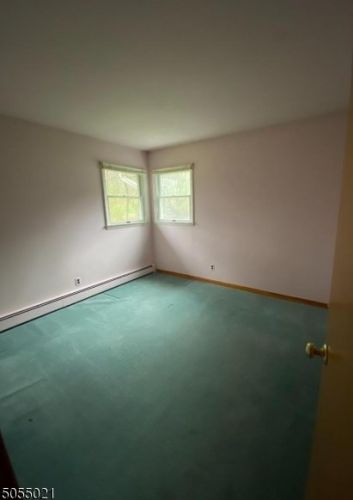 5 Linden Dr, Sparta NJ  07871-3723 exterior