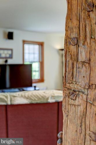 210 Hoernerstown Rd, Hummelstown PA  17036-9503 exterior