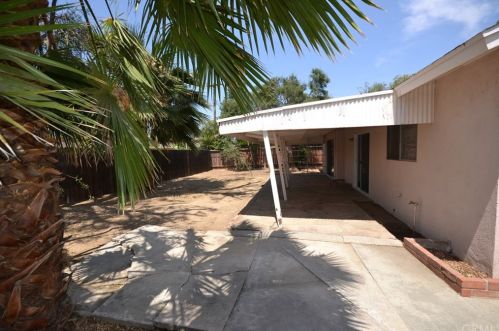 8525 Crystal Ave, Riverside CA  92504-2810 exterior