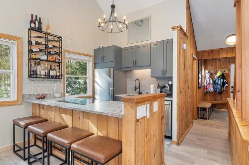 14 Dubeau Cir, Ellsworth NH  03223-5234 exterior