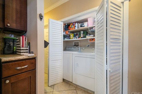 315 Lugonia Ave, Redlands CA  92374-2239 exterior