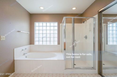 4102 Mariposa Grande, Glendale AZ 85310-3900 exterior