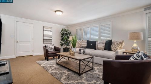 2131 Valente Ct, Pacheco, CA 94553-2766