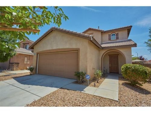 15208 Sunchaser St, Victorville, CA 92394-7580